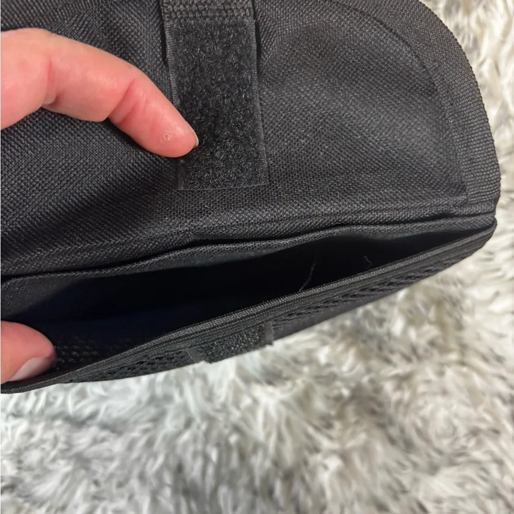 Buddy Pouch On The Go Belt Free Magnetic Closure